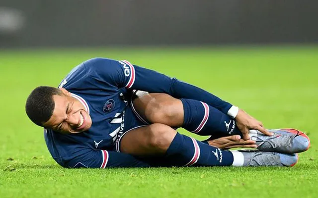 Nguyên nhân vắng mặt của Mbappe